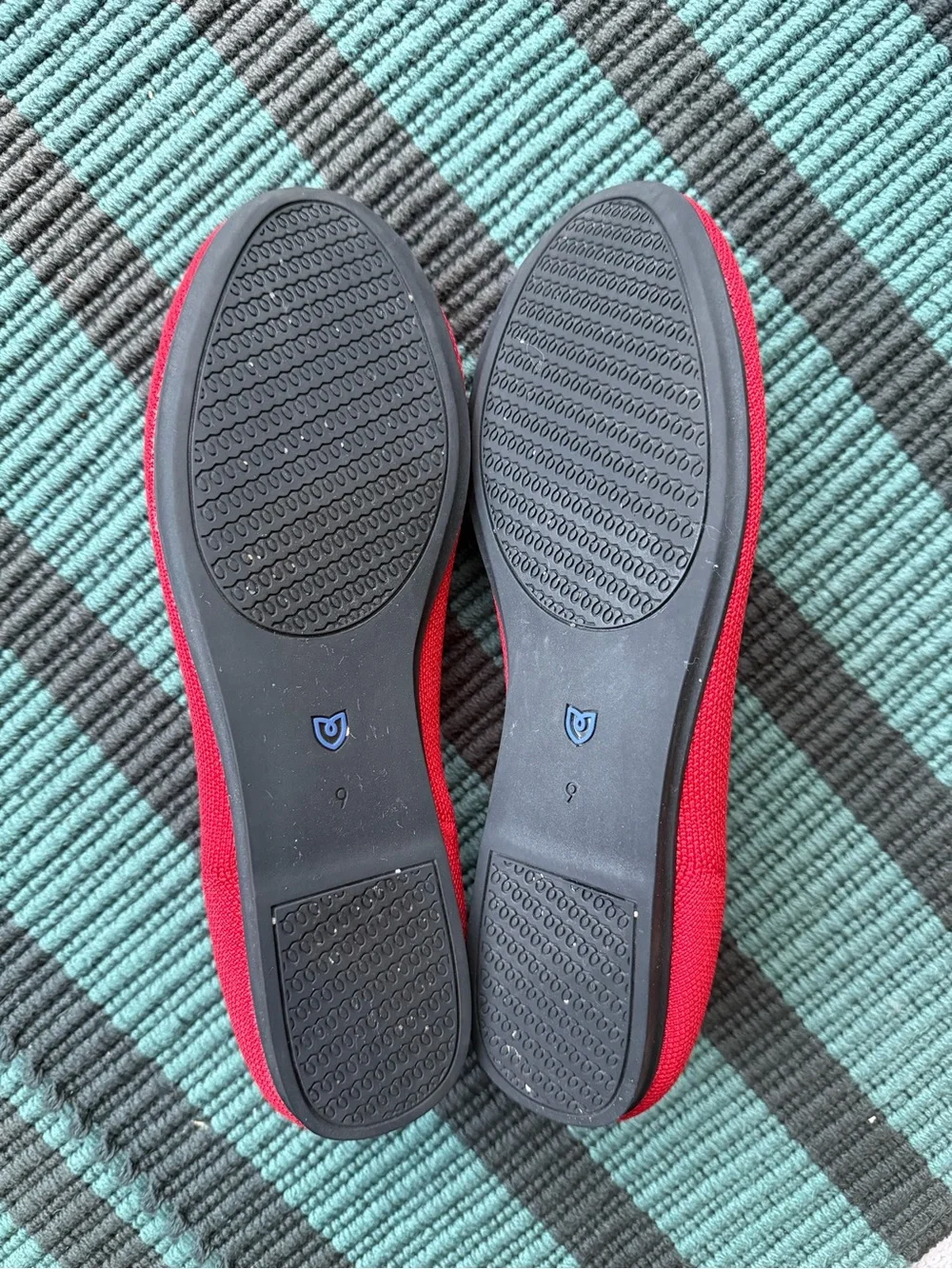 Rothy's The Almond Flat Chile Red V-Vamp Ballet Flats Size 9 Washable